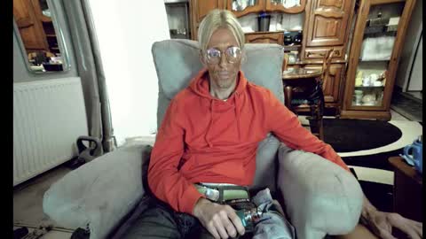 Snapshot of 00jeff31 chatting on September 29, 2025, 8:08 am jeff online show from September 29, 2025, 8:08 am