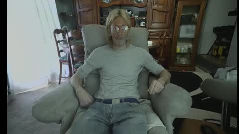 jeff online show from February 2, 2026, 9:41 am