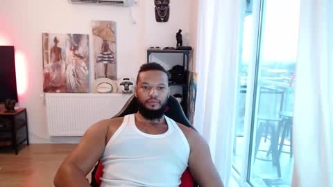 Kingsley online show from October 7, 2025, 10:01 am