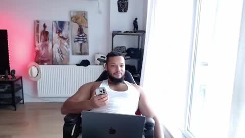 Kingsley online show from April 16, 2026, 3:02 pm