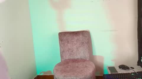 Snapshot of 0_ojacob chatting on November 2, 2025, 7:27 pm 0 oJacob online show from November 2, 2025, 7:27 pm