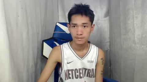 Snapshot of 0cir_asiansatisfy chatting on June 13, 2026, 5:27 am RICK online show from June 13, 2026, 5:27 am