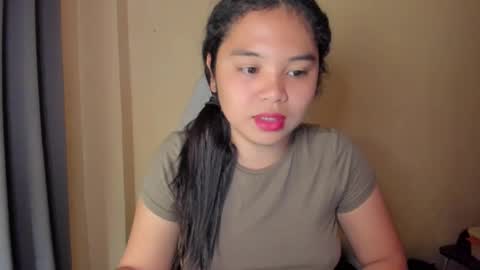 0wwlo0k online show from February 24, 2026, 5:38 am