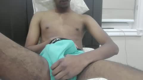 10_inches_papi online show from February 13, 2026, 2:29 am