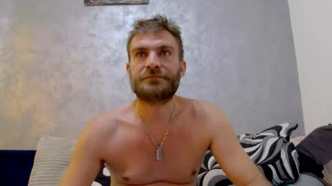 Snapshot of 10in_deluxe chatting on September 23, 2025, 7:11 am 10in_deluxe online show from September 23, 2025, 7:11 am