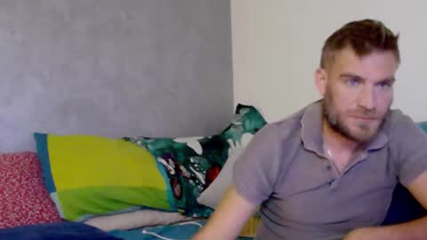 Snapshot of 10in_deluxe chatting on October 3, 2025, 7:49 am 10in_deluxe online show from October 3, 2025, 7:49 am