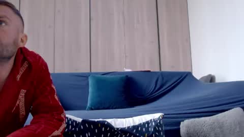 Snapshot of 10in_deluxe chatting on October 18, 2025, 6:48 am 10in_deluxe online show from October 18, 2025, 6:48 am