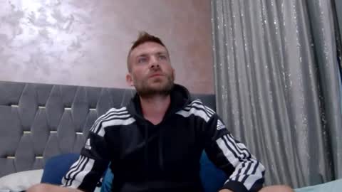 Snapshot of 10in_deluxe chatting on October 24, 2025, 8:11 am 10in_deluxe online show from October 24, 2025, 8:11 am