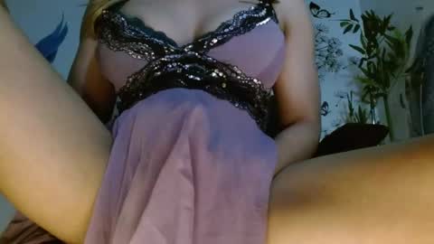 Jennifer Atkinson online show from January 7, 2025, 7:49 pm