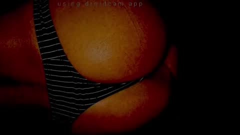 Snapshot of 12captnhook18 chatting on December 2, 2025, 3:45 am 12captnhook18 online show from December 2, 2025, 3:45 am