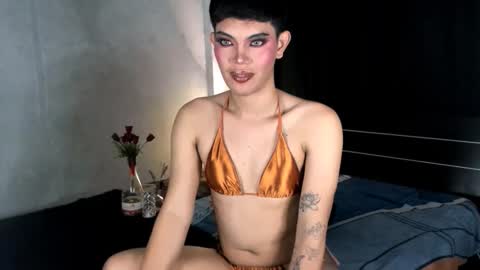 Snapshot of 12inchhugeselfsucker chatting on January 1, 2025, 10:21 am Leren online show from January 1, 2025, 10:21 am