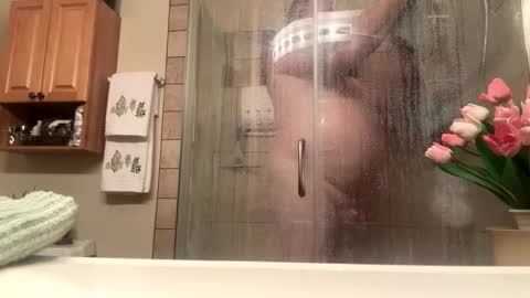 12sil online show from February 18, 2026, 1:51 pm