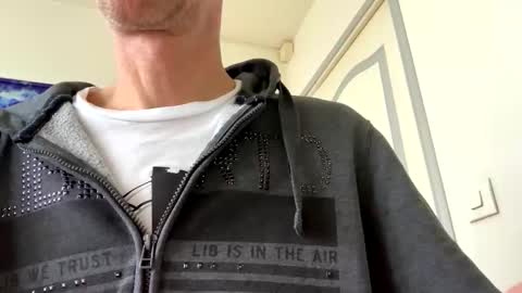 14at213 online show from December 1, 2025, 9:58 am