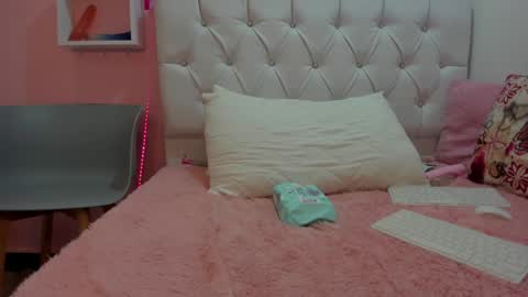 18candy online show from January 18, 2025, 10:17 am