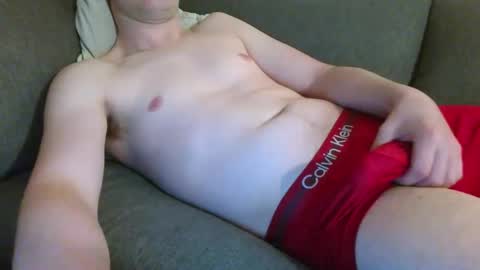 Snapshot of 18chillin chatting on November 5, 2025, 2:22 am 18chillin online show from November 5, 2025, 2:22 am