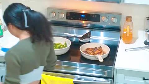 Tong  Ralph online show from March 18, 2026, 12:14 am