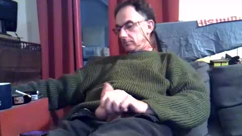 Snapshot of 18remy45 chatting on October 13, 2025, 7:47 pm 18remy45 online show from October 13, 2025, 7:47 pm