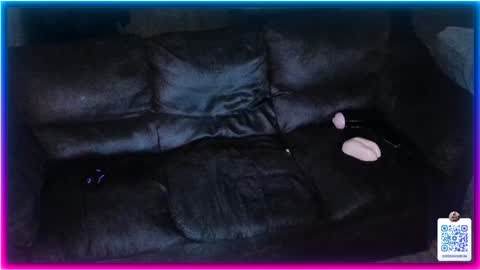 19reddragon86 online show from January 28, 2025, 9:30 am