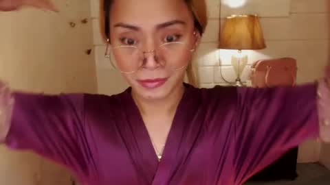 angel online show from December 6, 2024, 1:51 am