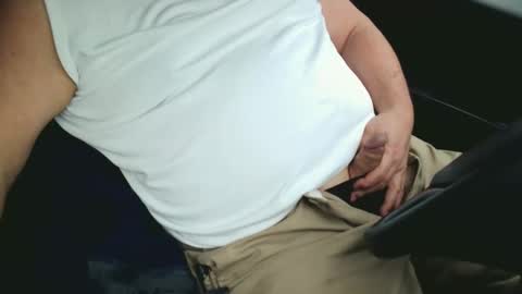 Snapshot of 1dumguy chatting on February 4, 2025, 10:24 pm 1dumguy online show from February 4, 2025, 10:24 pm