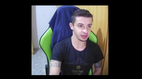 1good_vibes1 online show from January 30, 2025, 3:44 am