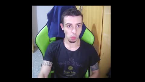 1good_vibes1 online show from February 8, 2025, 9:46 am