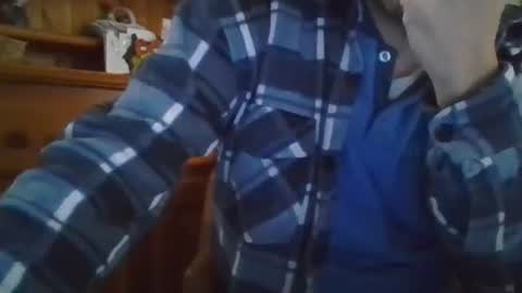 Snapshot of 1guido chatting on April 12, 2026, 1:49 pm Guido online show from April 12, 2026, 1:49 pm