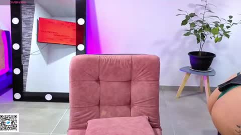 Ashley Independent model online show from June 17, 2026, 9:38 pm