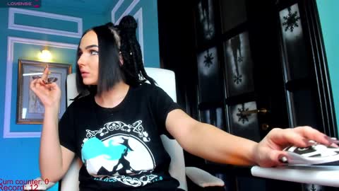 Snapshot of 1munique chatting on December 29, 2024, 3:24 pm Moona online show from December 29, 2024, 3:24 pm