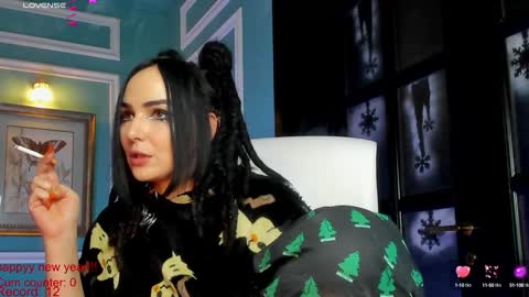 Snapshot of 1munique chatting on December 31, 2024, 5:51 pm Moona online show from December 31, 2024, 5:51 pm