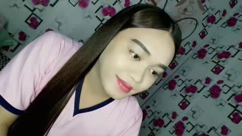 1sexy_kim69 online show from April 28, 2026, 5:18 pm