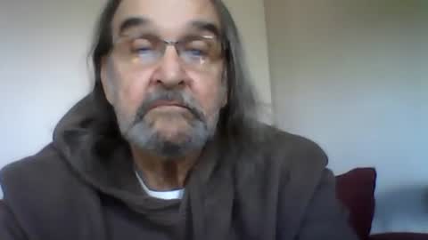 Snapshot of 1valentine chatting on December 31, 2024, 5:18 pm 1valentine online show from December 31, 2024, 5:18 pm