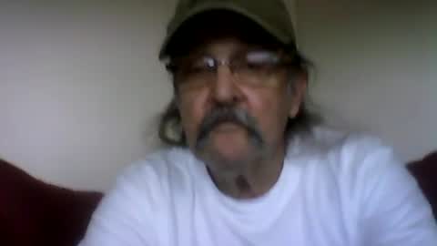 Snapshot of 1valentine chatting on September 21, 2025, 10:11 pm 1valentine online show from September 21, 2025, 10:11 pm