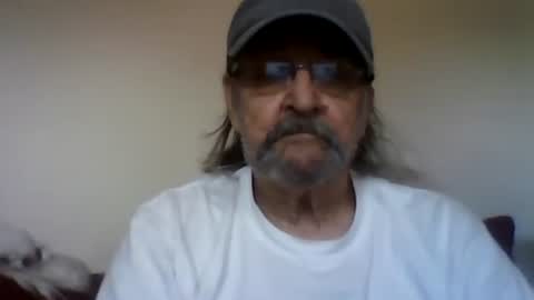 Snapshot of 1valentine chatting on October 21, 2025, 7:14 pm 1valentine online show from October 21, 2025, 7:14 pm