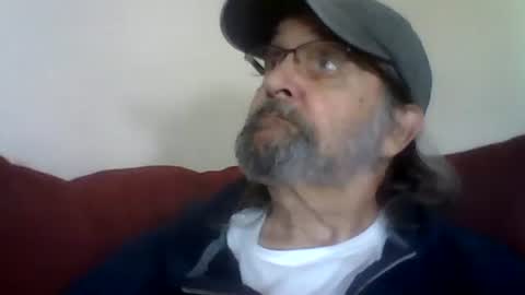 Snapshot of 1valentine chatting on November 23, 2025, 7:46 pm 1valentine online show from November 23, 2025, 7:46 pm