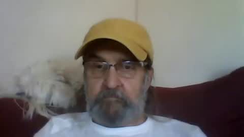 Snapshot of 1valentine chatting on December 4, 2025, 8:06 pm 1valentine online show from December 4, 2025, 8:06 pm