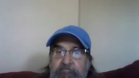 Snapshot of 1valentine chatting on December 14, 2025, 5:18 pm 1valentine online show from December 14, 2025, 5:18 pm