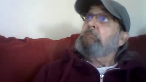 Snapshot of 1valentine chatting on January 18, 2026, 5:28 pm 1valentine online show from January 18, 2026, 5:28 pm