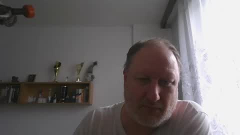 1vaso online show from February 25, 2025, 9:20 am