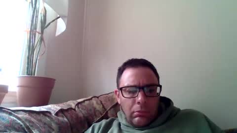 21piolts online show from April 12, 2026, 9:20 pm