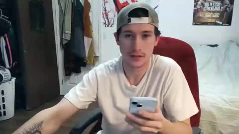 Snapshot of 21yearsy0ung9icheshung chatting on February 27, 2025, 2:10 am AlecurClit online show from February 27, 2025, 2:10 am