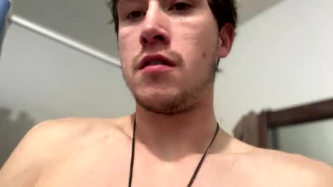 Snapshot of 21yearsy0ung9icheshung chatting on March 1, 2025, 6:24 am AlecurClit online show from March 1, 2025, 6:24 am