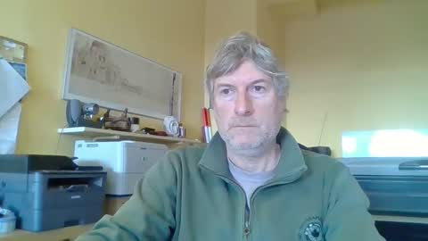 Snapshot of 22esserre chatting on October 7, 2025, 8:00 am 22esserre online show from October 7, 2025, 8:00 am