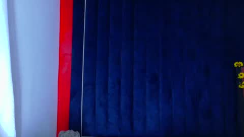 Isabella online show from April 4, 2026, 11:40 am