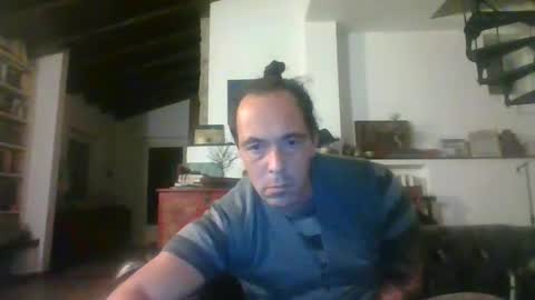 Snapshot of 27lv27 chatting on December 8, 2024, 11:40 pm 27lv27 online show from December 8, 2024, 11:40 pm