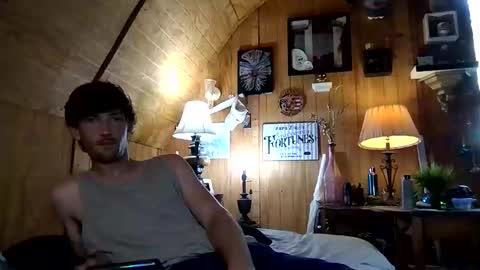 27tnguy online show from April 12, 2026, 8:58 pm