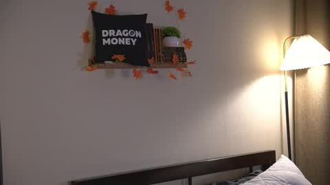 Snapshot of 2girls_1dream chatting on November 6, 2025, 6:47 am Elley online show from November 6, 2025, 6:47 am