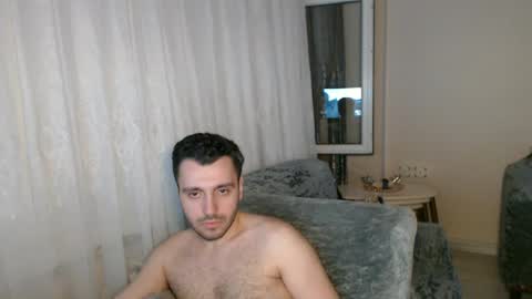Snapshot of 2handsomeman chatting on June 26, 2026, 10:36 pm Berk online show from June 26, 2026, 10:36 pm