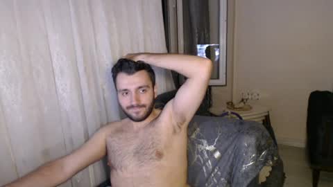 Snapshot of 2handsomeman chatting on July 10, 2026, 11:07 pm Berk online show from July 10, 2026, 11:07 pm
