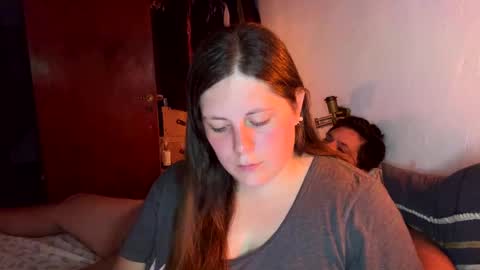 Snapshot of 2littlefox chatting on January 16, 2025, 12:23 am 2littlefox online show from January 16, 2025, 12:23 am